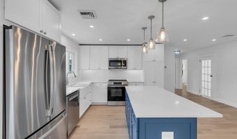 327 Sylvania Ave, Avon By The Sea, NJ 07717