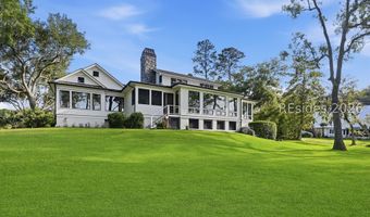 82 Plantation House Dr, Bluffton, SC 29910