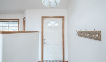 980 CLEVELAND St, Aumsville, OR 97325