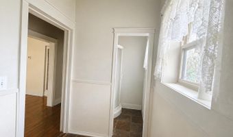 203 N Walnut St, Anderson, MO 64831