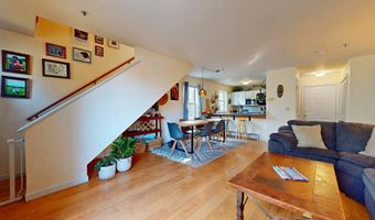 294 Hildred Dr 294, Burlington, VT 05401