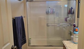 175 Avenida Descanso 106, Oceanside, CA 92057