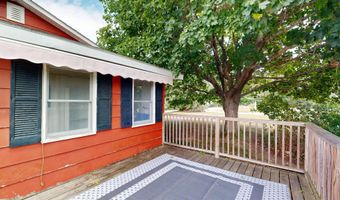 15 W Waterman Rd, Auburn, ME 04210
