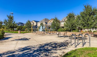 17126 SW SNOWDALE St 106, Beaverton, OR 97007