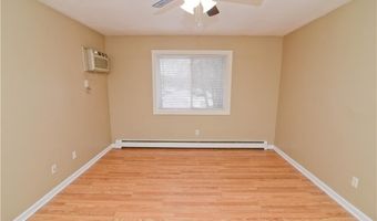 4500 Washington Square Dr, Austintown, OH 44515