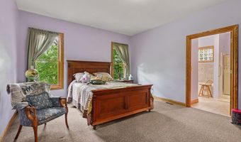 1653 Fairview Dr, Allegan, MI 49010