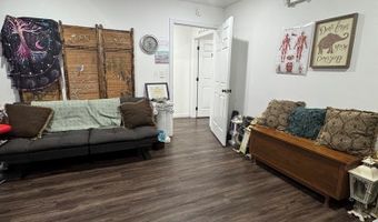 214 S Washington St, Albany, KY 42602