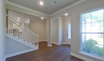 6405 Roux Dr, Baton Rouge, LA 70817
