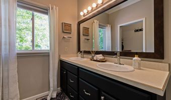 165 Sylvan Dr, Bigfork, MT 59911