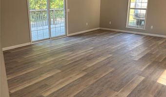 27 Worcester Dr, Bella Vista, AR 72714