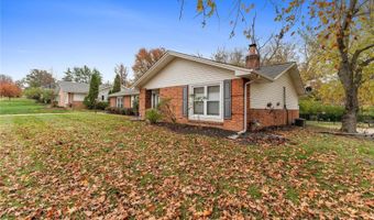 502 Iron Lantern Dr, Ballwin, MO 63011