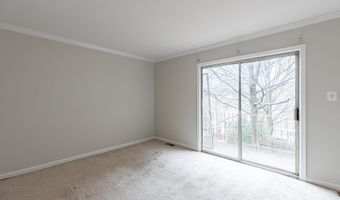 1204 WAYNE St N C, Arlington, VA 22201