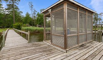 457 Muddy Creek Rd, Aurora, NC 27806