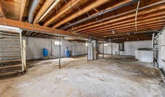 198 Grand Central Pkwy, Bayville, NJ 08721