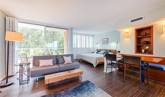 2979 Kalakaua Ave 205, Honolulu, HI 96815