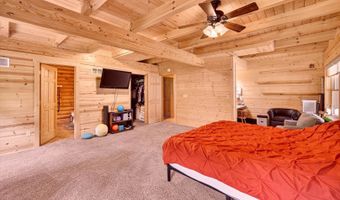 1334 Hillside, Algonquin, IL 60102