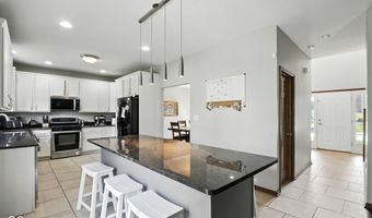 5756 Cherokee Ct, Bargersville, IN 46106
