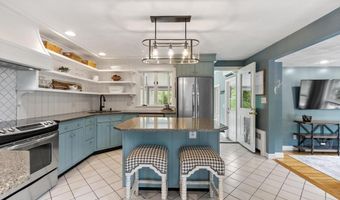 592 Sugar Rd, Bolton, MA 01740