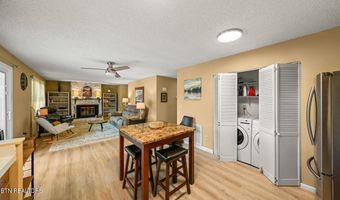 416 Carmel Ct, Baneberry, TN 37890