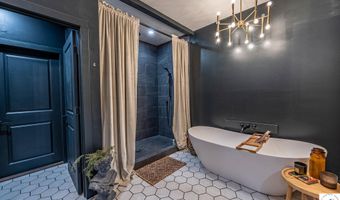 408 E Burbank, Appleton City, MO 64724