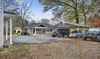 1040 Lindridge Dr NE, Atlanta, GA 30324