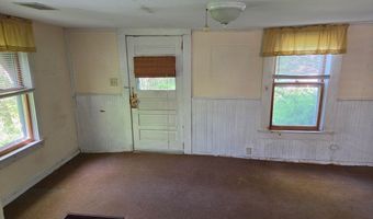19 Carmen St, Attleboro, MA 02703