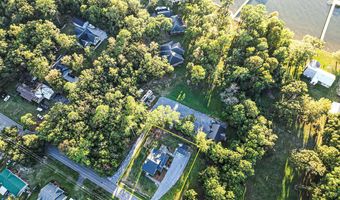 505 Butter Rd, Bonneau, SC 29431