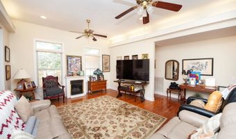 667 Shadow Dance Ln, Boiling Springs, SC 29316