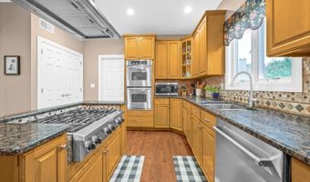 8 Hemingway Dr, Alexandria Twp., NJ 08848