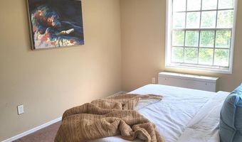 4513 ROMLON St 203, Beltsville, MD 20705