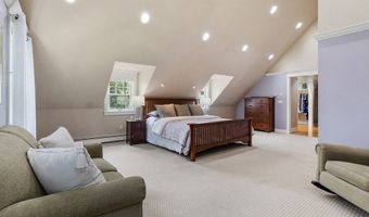 33 Highland Ave, Ayer, MA 01432