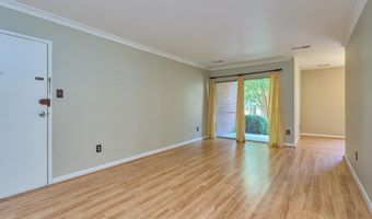 8302 TOBIN Rd 11, Annandale, VA 22003