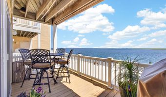401 Bay Shore Dr 17B, Barnegat, NJ 08005