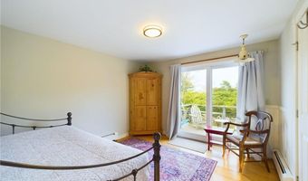 1087 Lakeside Dr, Block Island, RI 02807