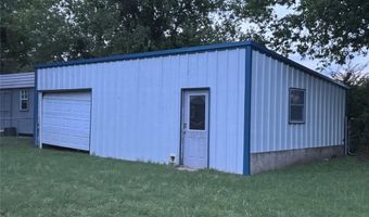 708 W First St, Hico, TX 76457