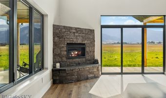 6111 Springhill Rd, Belgrade, MT 59714