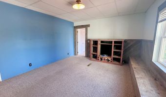 201 3rd Ave NW, Bowman, ND 58623
