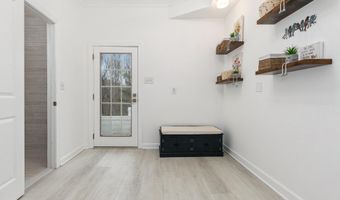 6801 CAPRI Pl, Bethesda, MD 20817