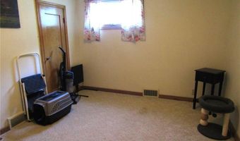 231 E Sorenson Ave, Appleton, MN 56208