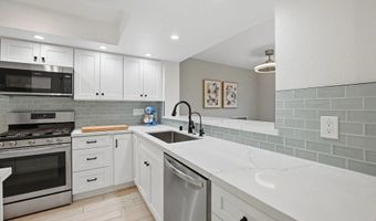 2992 Brandon Cir, Carlsbad, CA 92010
