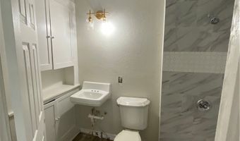 408 E 4th St, Alice, TX 78332