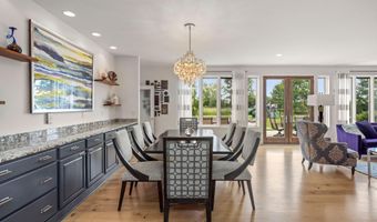 2760 N Territorial Rd W, Ann Arbor, MI 48105