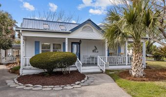 319 Old Causeway Rd, Atlantic Beach, NC 28512