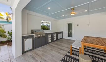 616 FERN St, Anna Maria, FL 34216
