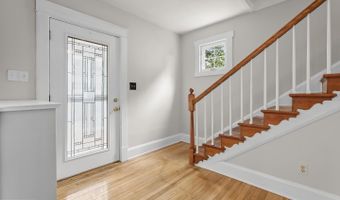 923 ARRAN Rd, Baltimore, MD 21239