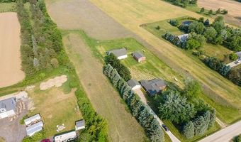 408 HOWELL Rd, Allenton, MI 48002