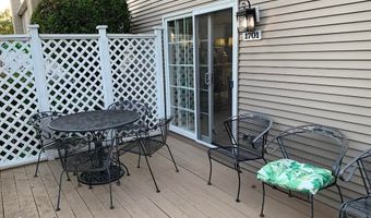 1701 Forest Edge Dr, Amherst, NY 14051