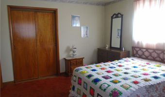 416 Duss Ave, Ambridge, PA 15003