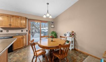 116 W Birchwood Dr, Brandon, SD 57005