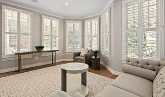 2863 11TH St N, Arlington, VA 22201